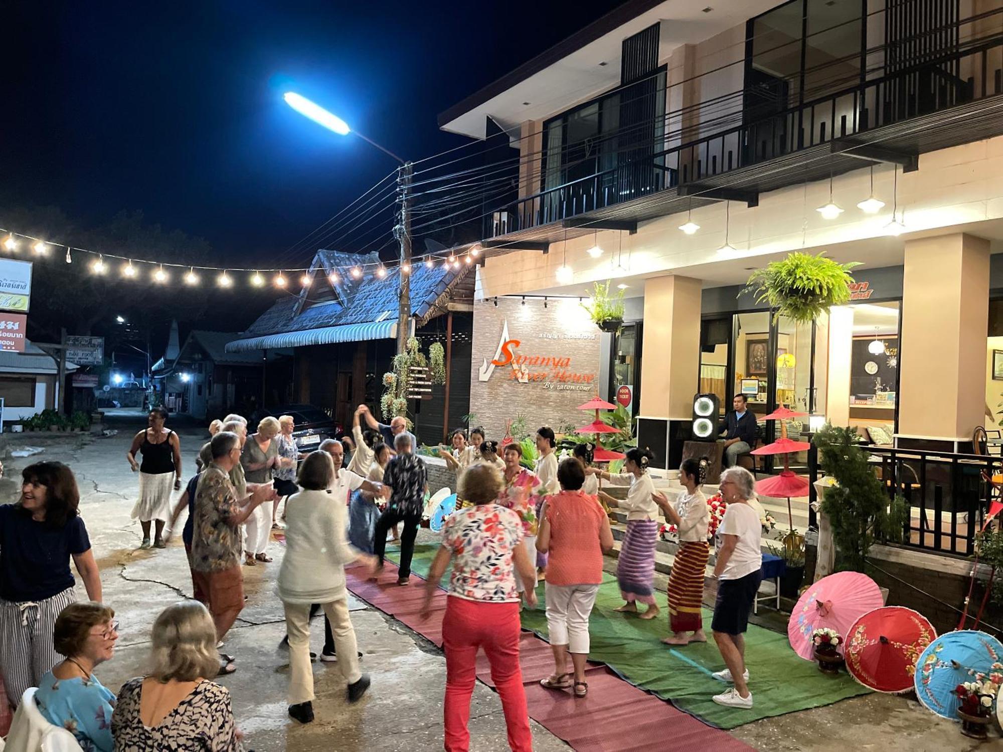 Saranya River House สรัญญาริเวอร์เฮาส์ Mae Ai Exterior foto